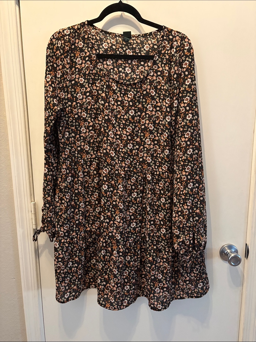 wild fable women’s Black Floral Midi Dress with Pink and Cream Flowers size xxl - Picture 1 of 6